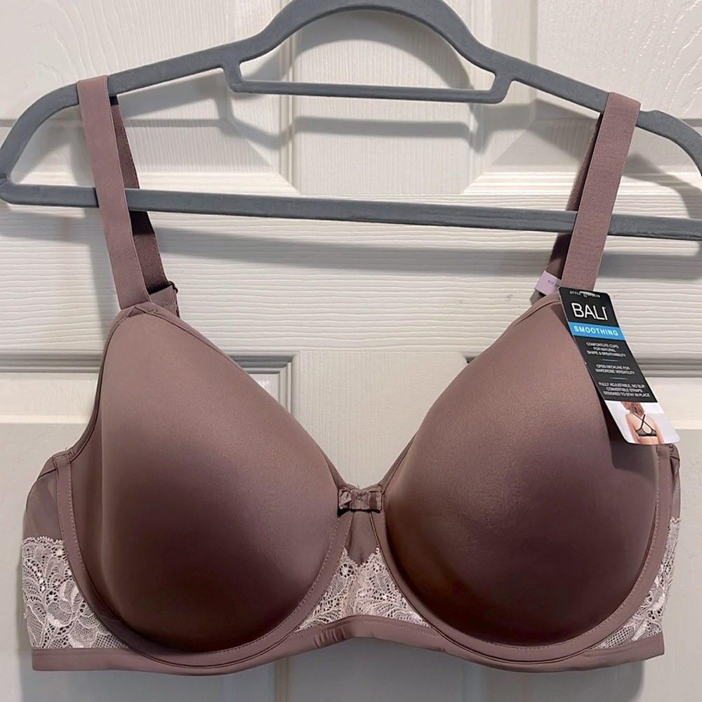 Bali Mauve Smoothing Bra with Molded Cups and Underwire